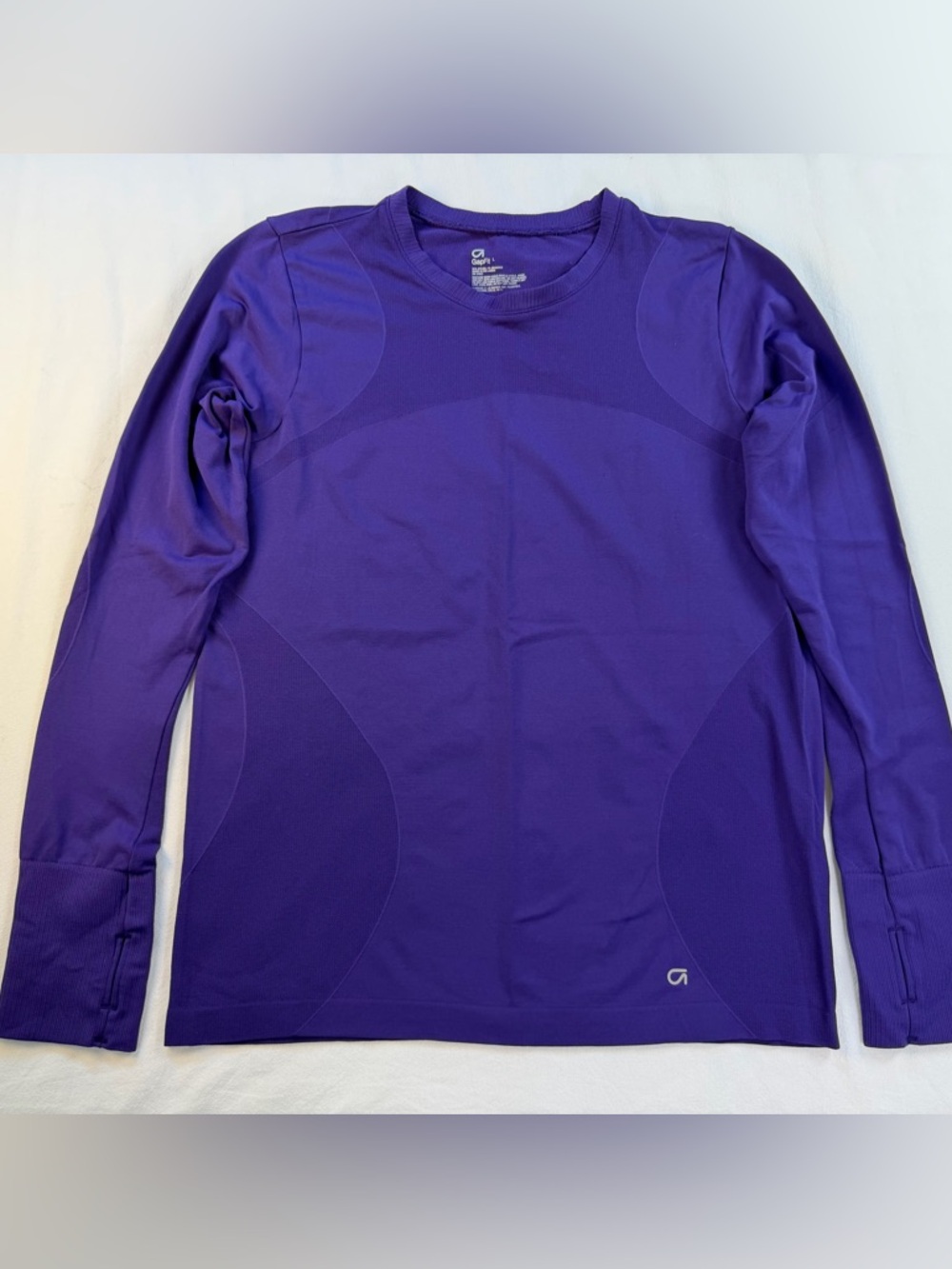 GAP fit Women’s Long Sleeve Performance Shirt Purple Size Large